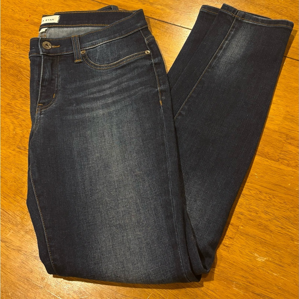 LILA RYAN Women’s Skinny Jeans - Dark Wash Blue - Picture 5 of 11